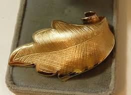 Vintage Giovanni Curled Scroll Leaf Autumn Leaves Gold tone ...