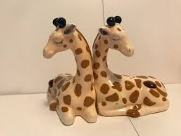 LOT SET 6 PRS SALT & PEPPER - GIRAFFES, ELEPHANTS, PIGS ...