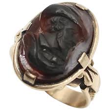 14K Rose Gold Deep Red Agate Cameo Ring. For Sale at Ruby Lane