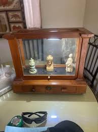 Vintage Tabletop Display Cabinet for Sale in Reno, NV - OfferUp