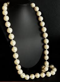 VINTAGE WHITE FAUX PEARL LONG 20 MM BEADED NECKLACE | eBay
