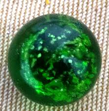 OLD TOY MARBLE green mica 0.625'' double faceted pointals ...