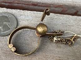 VINTAGE GOLD TONE STAR DESIGN MID CENTURY GLOVE CLIP | eBay