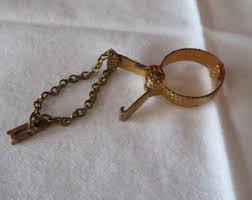 Vintage Gold Tone Opera Glove Holder/clip - Also Ideal for Hankies or as a Skirt Lifter - 1950's - Diamond Stamped Design - Etsy