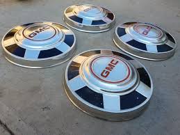GMC Hubcaps for Truck/Van for Sale in Henderson, NV - OfferUp