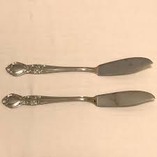 Lot 141 - Two Sets of Flatware: Nasco Elizabethan & MSI Versailles | EstateSales.org
