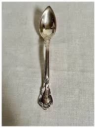 6 Sterling Silver Grapefruit Spoons by Gorham, Pattern: "Chantilly' . For Sale at Ruby Lane