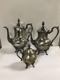 Lot - Sheridan Silver Plate 3 Piece Tea Set