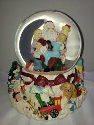 VINTAGE 90S CHRISTMAS "IT'S SANTA !" MUSICAL SNOWGLOBE | eBay