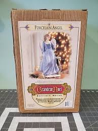 Grandeur Noel Angel 2001 Porcelain Collector Edition ...