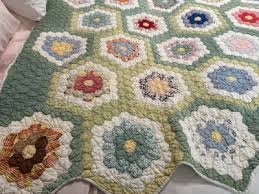 Antique Quilt Grandma's Flower Garden Pattern In Nearly Pristine Condition! | eBay