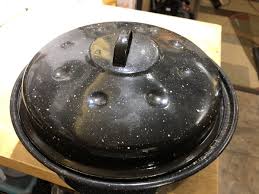 Vintage 10 inch Round Graniteware Splatter Enamelware Dutch Oven With Lid | eBay
