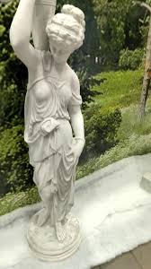 Which Goddess is this supposed to be? : r/Hellenism