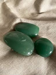 Aventurine Meditation Stones – House of Formlab