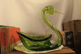 Vintage Green Glass Swan Art Glass Hand Blown by Rainbow Huntington, WV USA Stock #S002 - Etsy Canada
