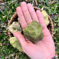 Green Opal Stone, Natural Crystals from Madagascar