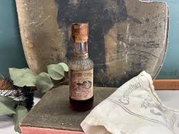 Miniature Southern Comfort Liquor Bottle Collectible - Etsy