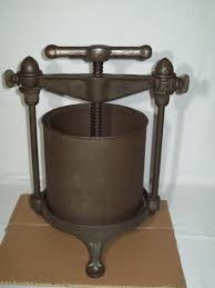 Griswold Antique Fruit /lard Press ~ Hand Crank Fruit Press ...