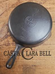 1940's Griswold #6 Cast Iron Skillet with Small Block Logo ...