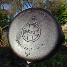 Griswold #8 Cast Iron Skillet With Crack for Sale in Seattle, WA - OfferUp