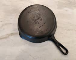 Vintage Griswold 6 SBL Late Handle Cast Iron Skillet 699 - Etsy