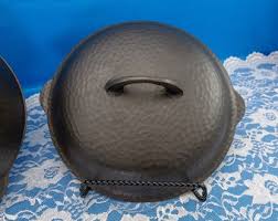 No. 8 Chicago Hardware Foundry Hammered Chicken Fryer With ...