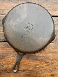 Griswold Cast Iron #10 Small Logo Skillet | eBay
