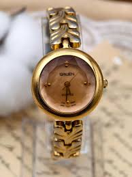 Vintage Gruen Ladies Quartz Gold Tone Faceted Crystal ...