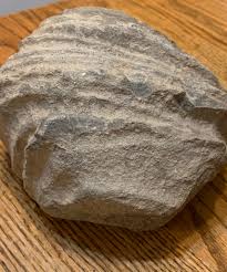 What is the identity of the rock found in Arizona?