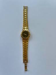 Gucci 18k Gold Plated Black Dial Vintage Ladies Swiss Made ...