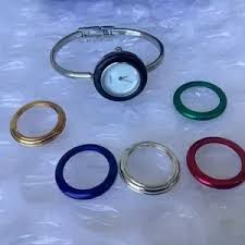 Gucci | Other | 99s Gucci Interchangeable Bezel Bangle Watch ...