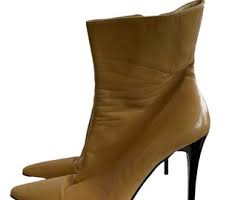 Y2K Gina Womens Beige Leather Stiletto Heeled Almond Toe ...