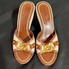 Cole Haan | Shoes | 75 B Cole Haan Kina Wedge Gold Chain ...