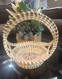 Ships Today!! Charleston Gullah Sweetgrass Basket ( Flower Basket) - Etsy