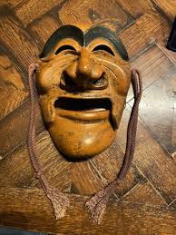 vintage Korean hand carved lacquered “HAHOE” MASK Asia Art ...