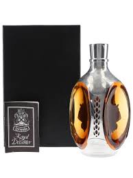 Dimple Royal Decanter - Lot 49704 - Buy/Sell Blended Whisky ...