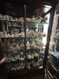 A Very Old Curio With Lots Of Bunny's