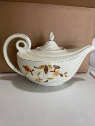 Vintage Hall's Superior Quality Kitchenware Autumn Leaf Aladin Teapot. | eBay