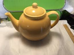 Basics 2 Quart Tea Pot Herman Dodge And Son. Yellow 76B | eBay