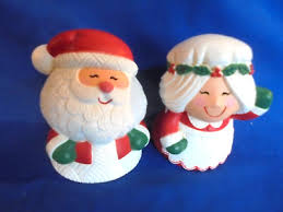 Vintage Hallmark Santa & Mrs. Claus Plastic Salt & Pepper ...