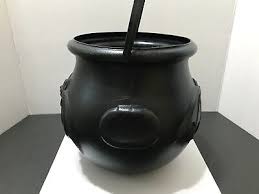 Vintage General Foam Plastics - Cauldron with Bats Halloween ...