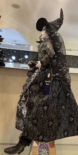 26” Witch W/Skull Black White Dress Posable Legs Shelf ...