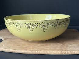 Vintage Hall Superior Quality Kitchenware 9" Yellow Bowl ...