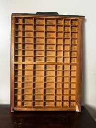 Ten bold Crystal Shelf – Crystal Candles by Soul-Terra