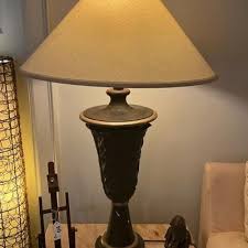 Manchester Downsizing Online Auction | EstateSales.org