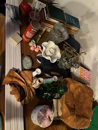 Bought a house with a box that things were obviously wrapped up and taken care of. : r/vintage