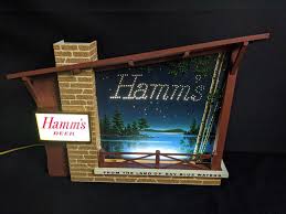 Sold at Auction: HAMMS BEER STARRY SKIES MOTION LIGHTED SIGN