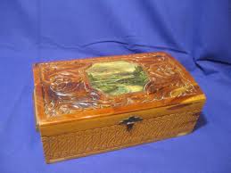 Vintage Cedar Hand Carved Jewelry/Trinket Chest With ...