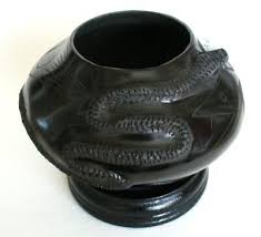 RARE~Ma Luisa Talavera~BLACK~Etched~FIGURAL~Snake~VASE~Hand Made~POTTERY~Signed | eBay