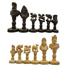 Half Figure Carved Chess Set 5.5" - Etsy